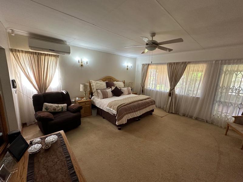 4 Bedroom Property for Sale in Dundee KwaZulu-Natal