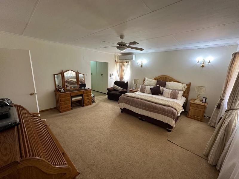 4 Bedroom Property for Sale in Dundee KwaZulu-Natal