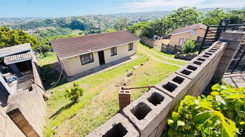 3 Bedroom Property for Sale in Umlazi KwaZulu-Natal