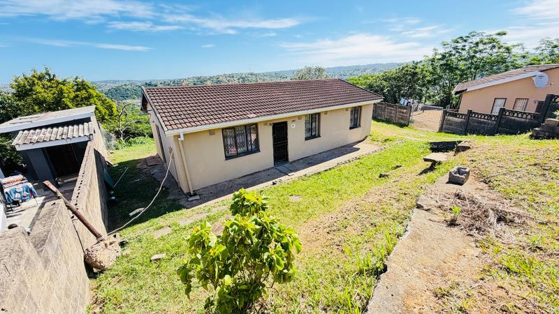 3 Bedroom Property for Sale in Umlazi KwaZulu-Natal