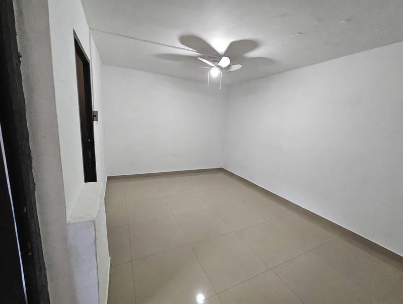 To Let 2 Bedroom Property for Rent in Ocean View KwaZulu-Natal