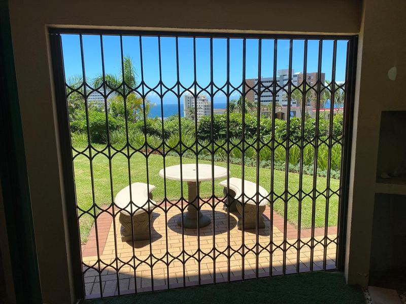 2 Bedroom Property for Sale in Umhlanga KwaZulu-Natal