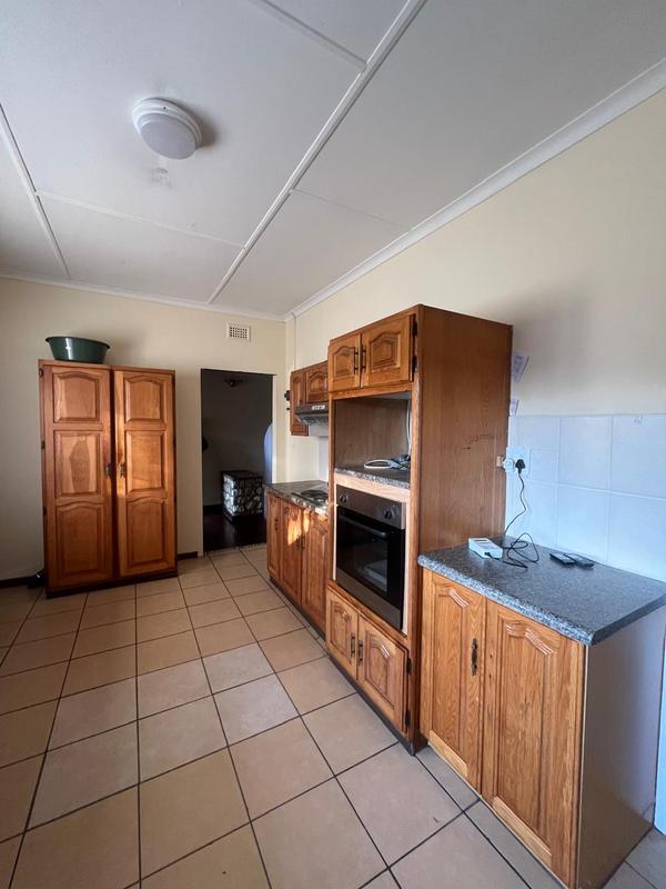 4 Bedroom Property for Sale in Uvongo KwaZulu-Natal