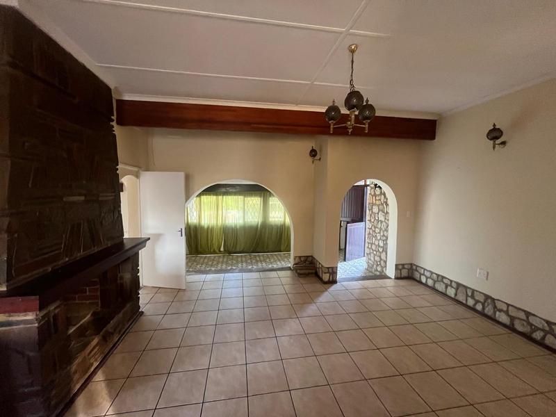 4 Bedroom Property for Sale in Uvongo KwaZulu-Natal