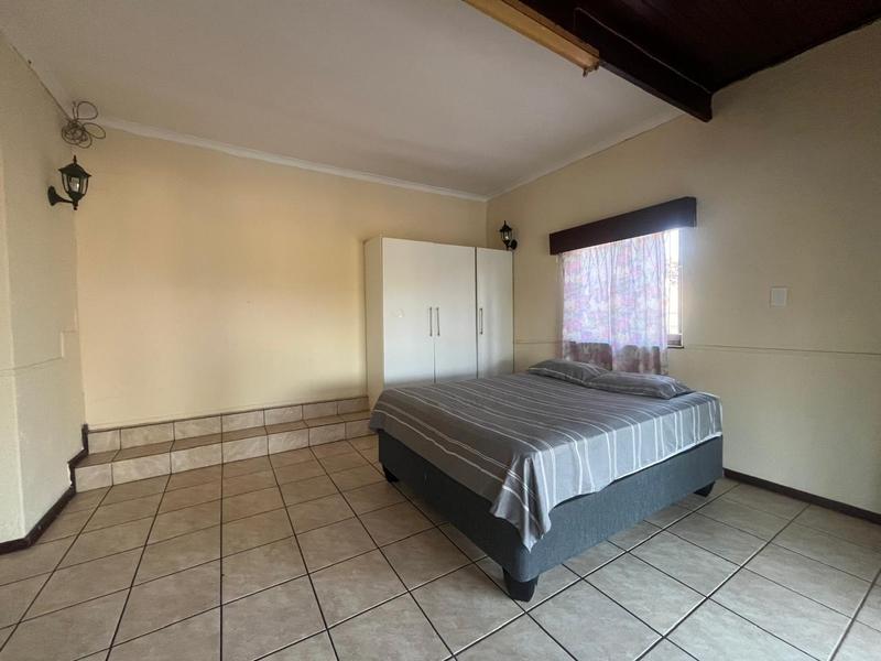 4 Bedroom Property for Sale in Uvongo KwaZulu-Natal