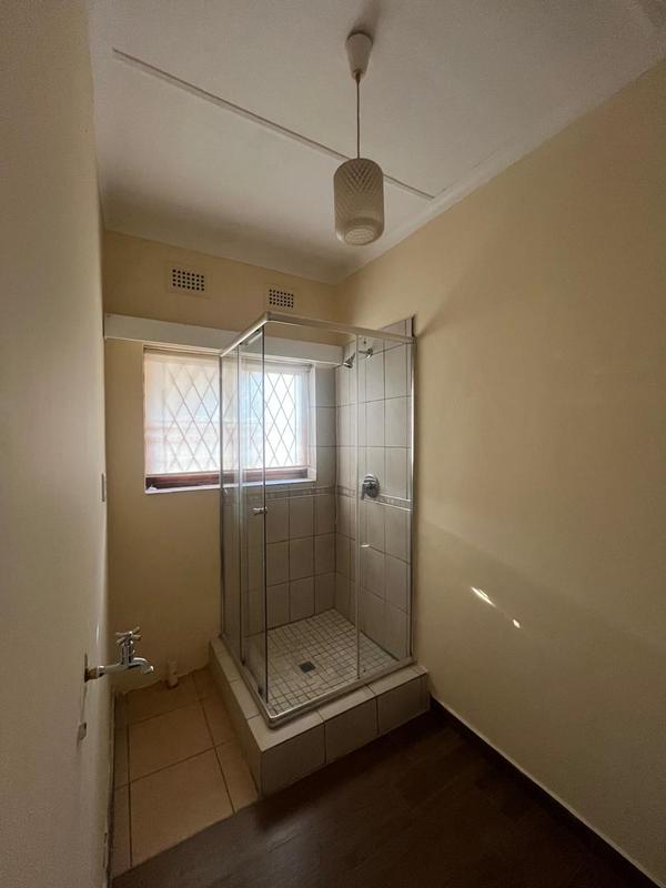 4 Bedroom Property for Sale in Uvongo KwaZulu-Natal