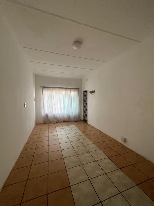 4 Bedroom Property for Sale in Uvongo KwaZulu-Natal