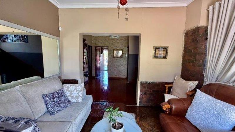 4 Bedroom Property for Sale in Escombe KwaZulu-Natal