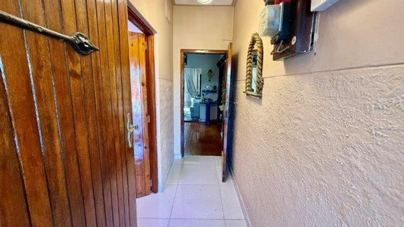 4 Bedroom Property for Sale in Escombe KwaZulu-Natal