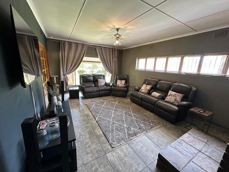 3 Bedroom Property for Sale in Dundee KwaZulu-Natal