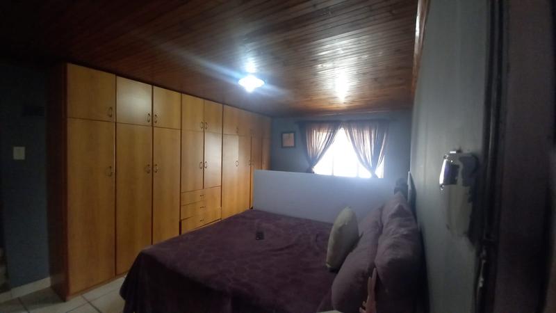 4 Bedroom Property for Sale in Crossmoor KwaZulu-Natal
