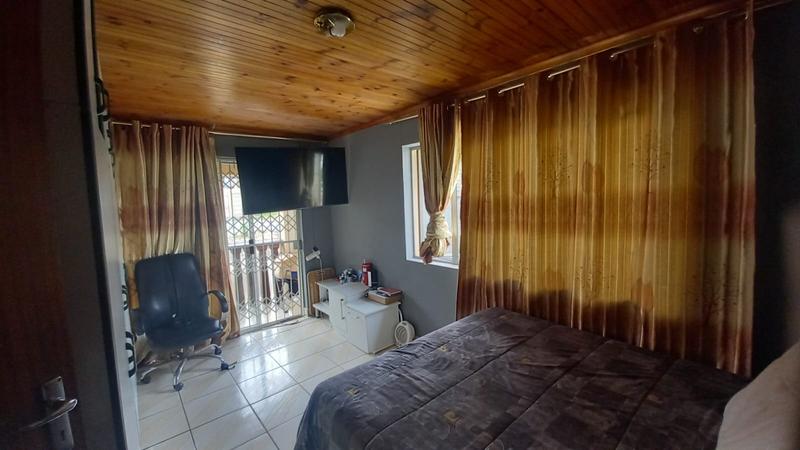 4 Bedroom Property for Sale in Crossmoor KwaZulu-Natal