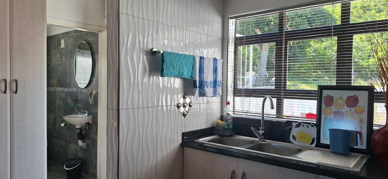 2 Bedroom Property for Sale in Roseneath KwaZulu-Natal