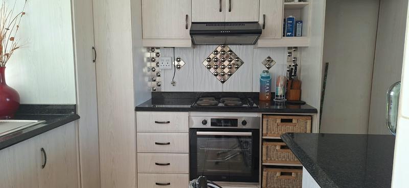 2 Bedroom Property for Sale in Roseneath KwaZulu-Natal