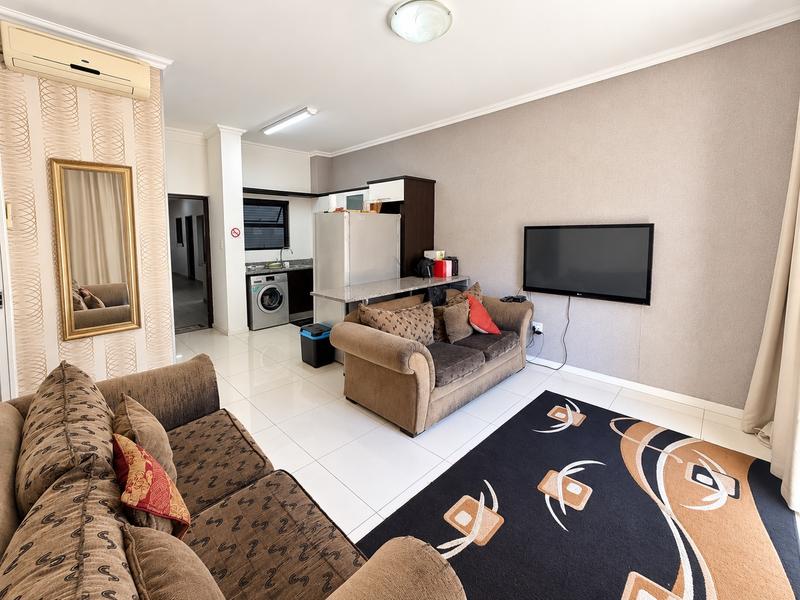 2 Bedroom Property for Sale in New Town Centre KwaZulu-Natal
