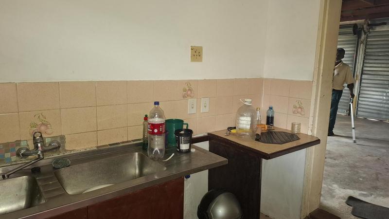 8 Bedroom Property for Sale in Malvern KwaZulu-Natal