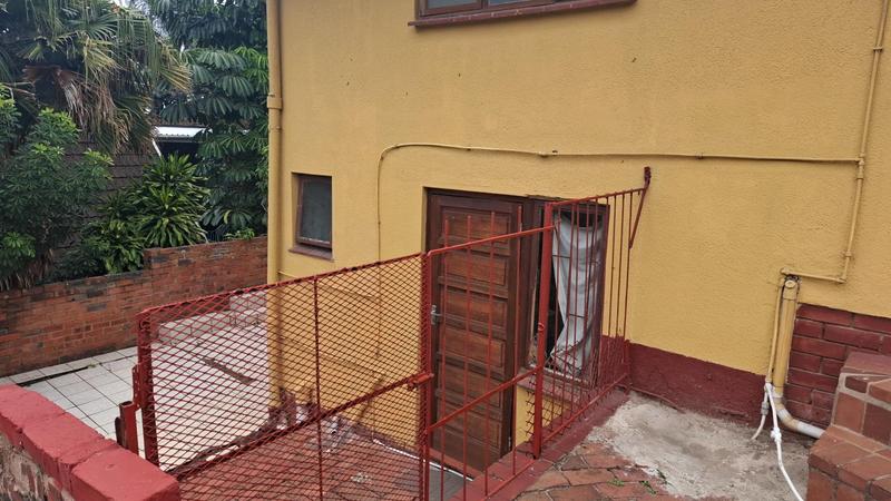 8 Bedroom Property for Sale in Malvern KwaZulu-Natal