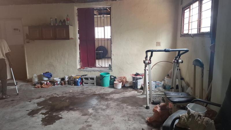 8 Bedroom Property for Sale in Malvern KwaZulu-Natal