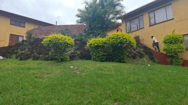 8 Bedroom Property for Sale in Malvern KwaZulu-Natal