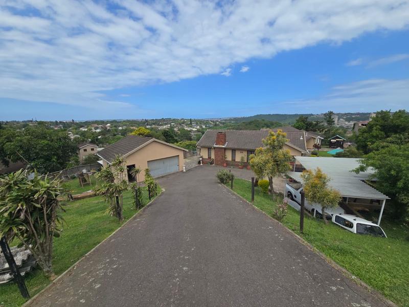 4 Bedroom Property for Sale in Mount Vernon KwaZulu-Natal