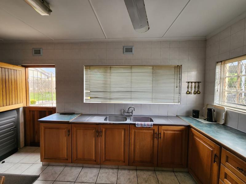 4 Bedroom Property for Sale in Mount Vernon KwaZulu-Natal