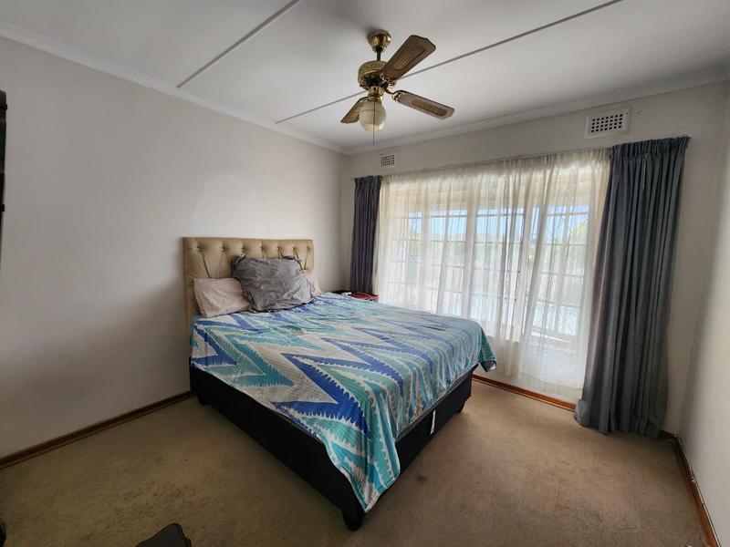 4 Bedroom Property for Sale in Mount Vernon KwaZulu-Natal