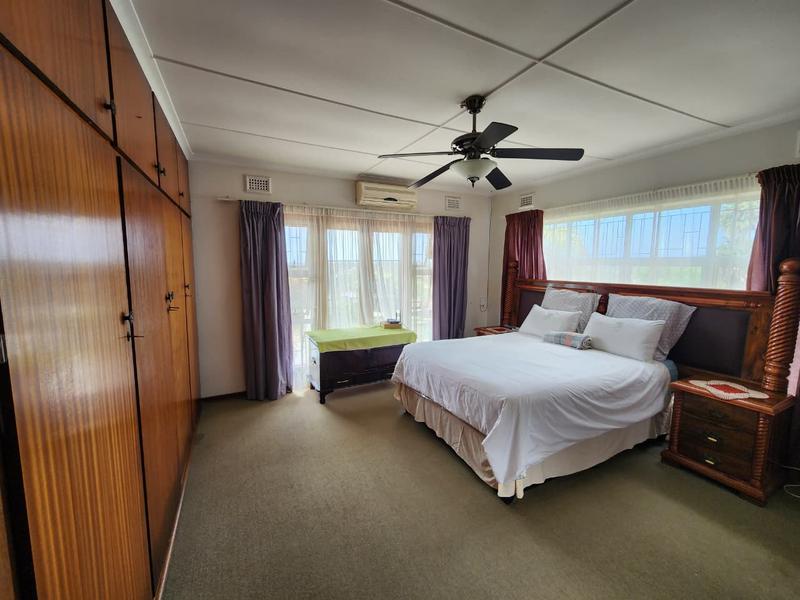 4 Bedroom Property for Sale in Mount Vernon KwaZulu-Natal