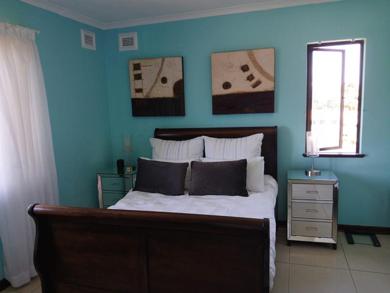 2 Bedroom Property for Sale in Queensburgh KwaZulu-Natal