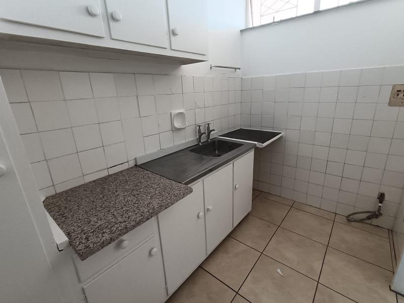 To Let 1 Bedroom Property for Rent in South Beach KwaZulu-Natal