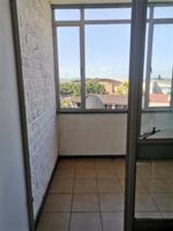 To Let 1 Bedroom Property for Rent in Empangeni Central KwaZulu-Natal