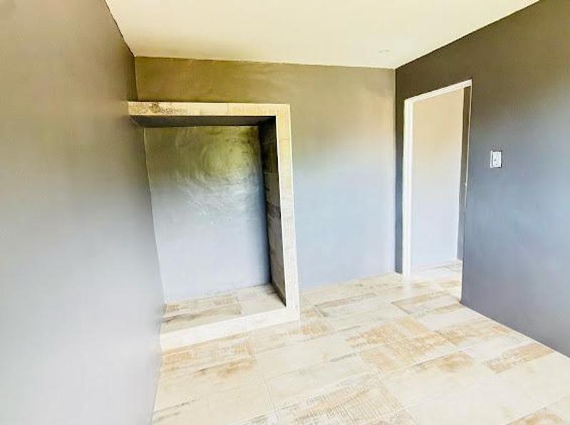 1 Bedroom Property for Sale in Chesterville KwaZulu-Natal