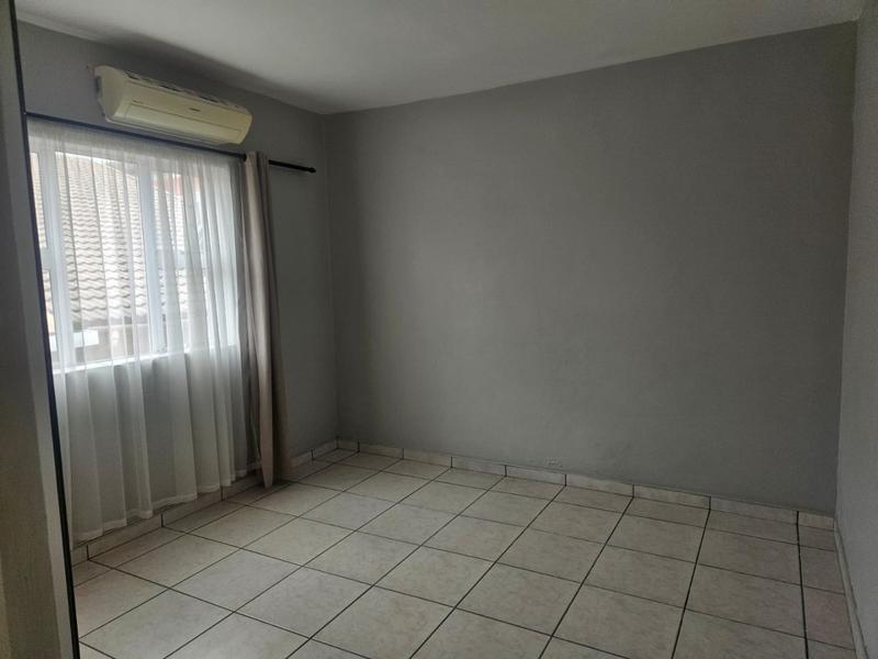 To Let 3 Bedroom Property for Rent in Umhlatuzana KwaZulu-Natal