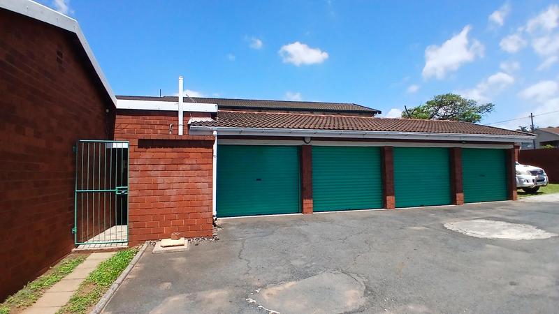 2 Bedroom Property for Sale in Montclair KwaZulu-Natal