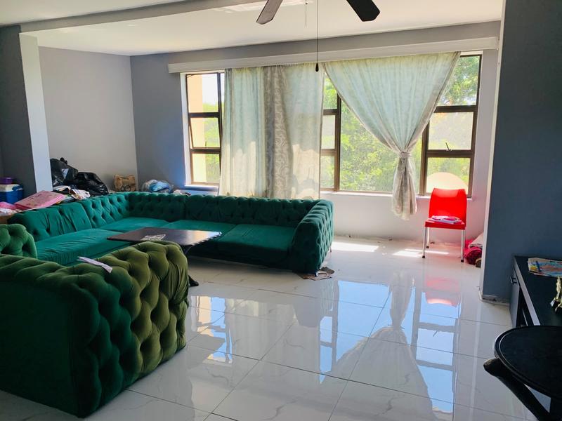 To Let 2 Bedroom Property for Rent in Margate KwaZulu-Natal
