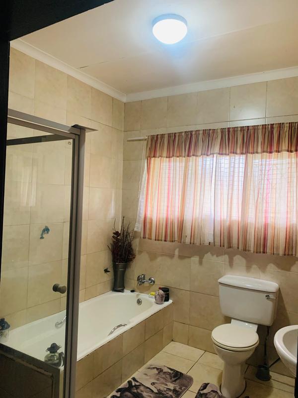 3 Bedroom Property for Sale in Margate KwaZulu-Natal