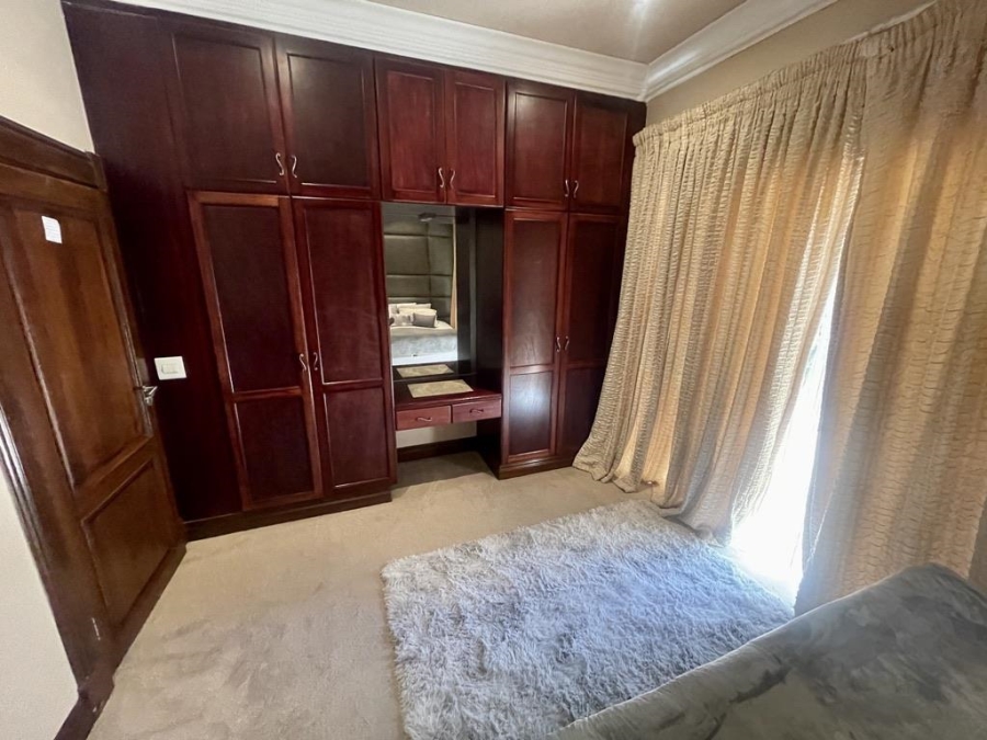 To Let 3 Bedroom Property for Rent in La Lucia KwaZulu-Natal