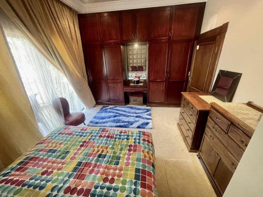 To Let 3 Bedroom Property for Rent in La Lucia KwaZulu-Natal