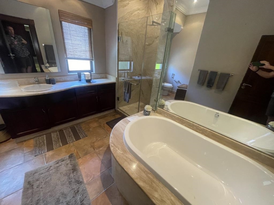 To Let 3 Bedroom Property for Rent in La Lucia KwaZulu-Natal