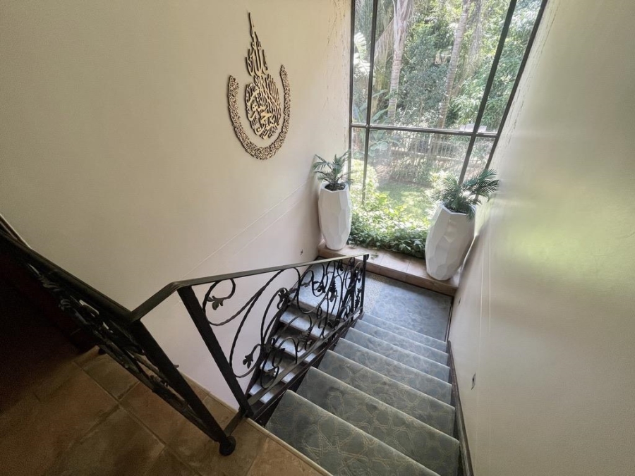 To Let 3 Bedroom Property for Rent in La Lucia KwaZulu-Natal