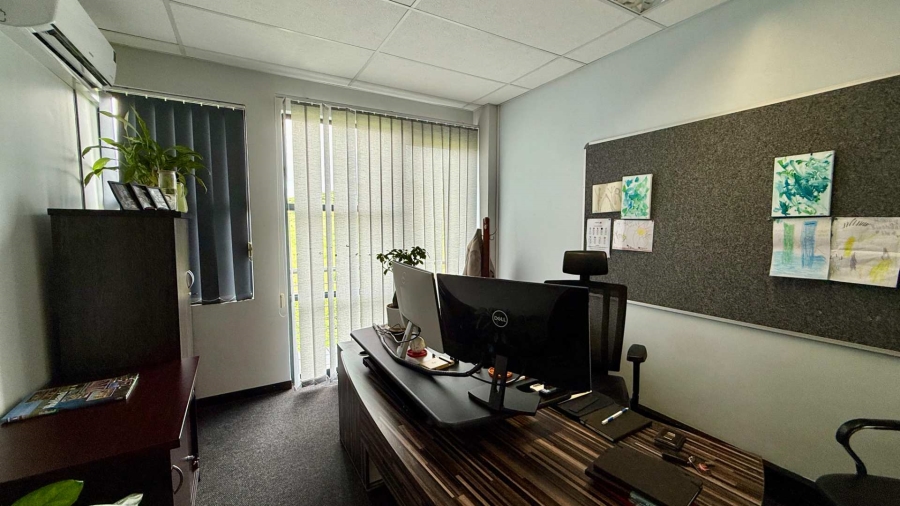 To Let Commercial Property for Rent in Montrose KwaZulu-Natal