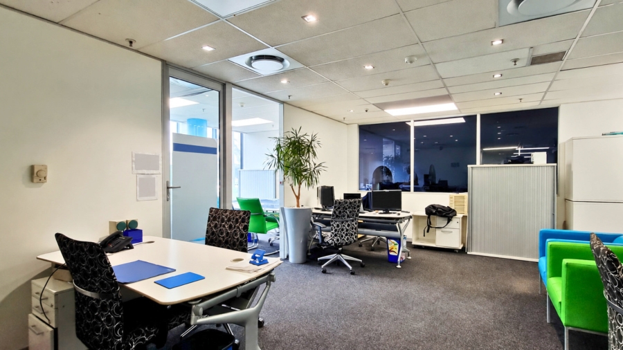To Let Commercial Property for Rent in Somerset Park KwaZulu-Natal
