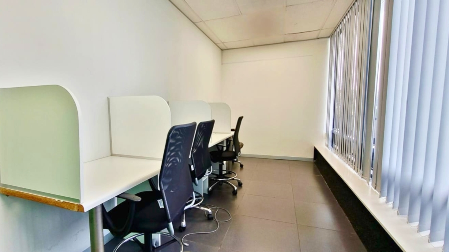 To Let Commercial Property for Rent in Somerset Park KwaZulu-Natal