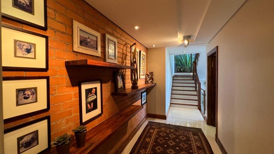6 Bedroom Property for Sale in La Lucia KwaZulu-Natal