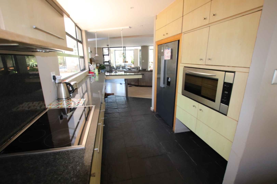 5 Bedroom Property for Sale in Umhlanga KwaZulu-Natal