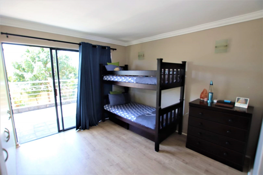 5 Bedroom Property for Sale in Umhlanga KwaZulu-Natal