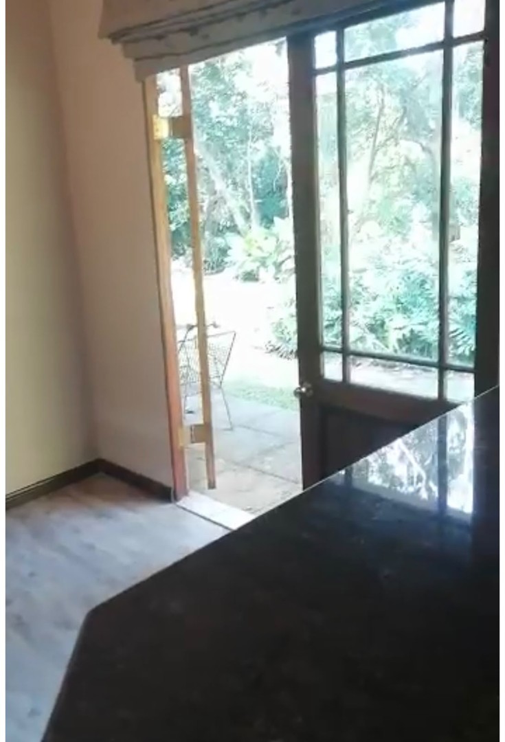 To Let 1 Bedroom Property for Rent in Kloof KwaZulu-Natal