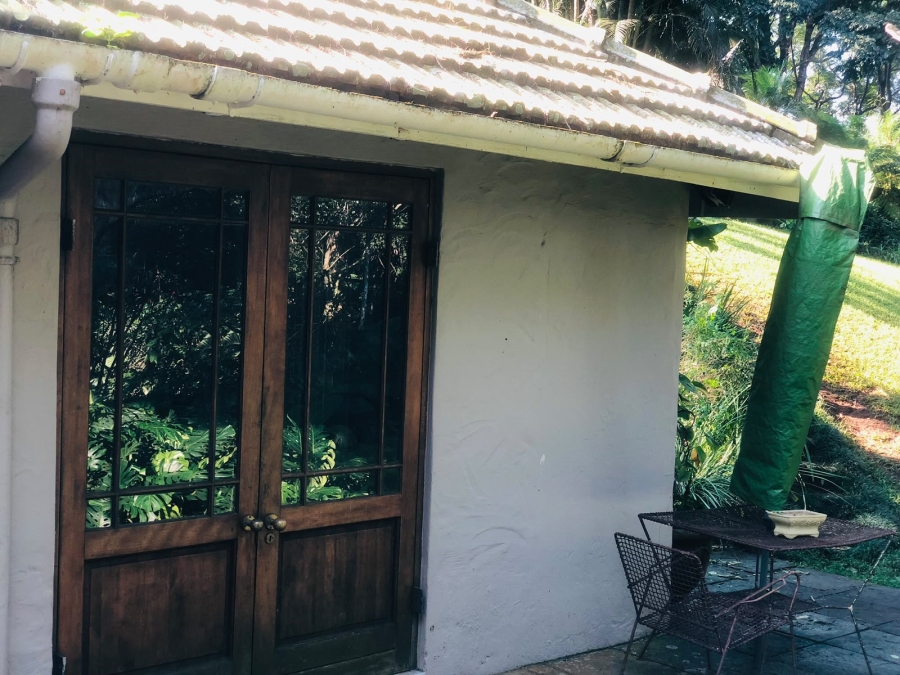 To Let 1 Bedroom Property for Rent in Kloof KwaZulu-Natal