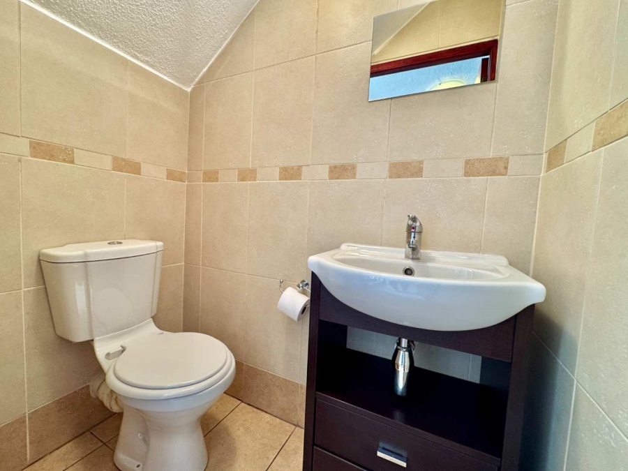 To Let 3 Bedroom Property for Rent in La Lucia KwaZulu-Natal