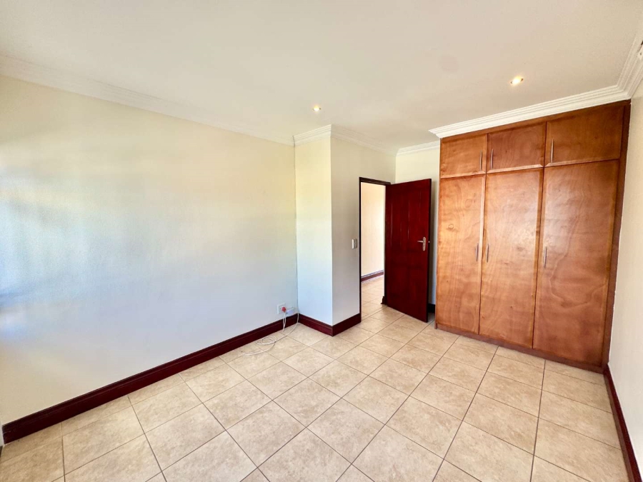 To Let 3 Bedroom Property for Rent in La Lucia KwaZulu-Natal