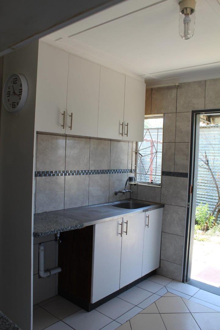 2 Bedroom Property for Sale in Acaciaville KwaZulu-Natal